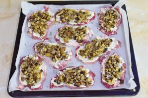 Свиные отбивные в духовке