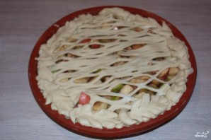 Пирог с яблоками из дрожжевого теста  - фото шаг 5