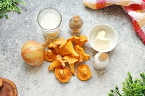 Соус из лисичек - фото шаг 1