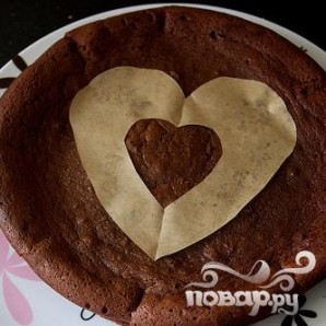 Шоколадный пирог с сердцем - фото шаг 6