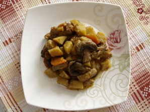 Рагу с мясом и грибами - фото шаг 7