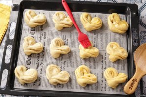 Булочки плюшки - фото шаг 19