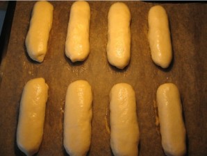 Пирожки с сосиской в духовке - фото шаг 4