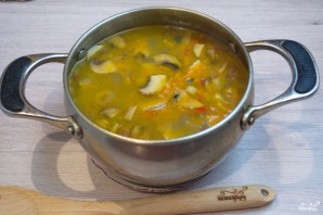 Суп на грибном бульоне - фото шаг 7