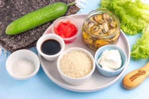 Роллы с мидиями - фото шаг 1