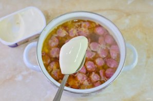 Сырный суп с копченостями - фото шаг 7