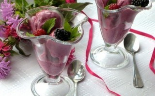 Мороженое с ягодами - фото шаг 5