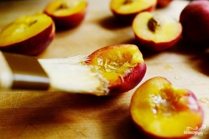 Персики на гриле - фото шаг 3