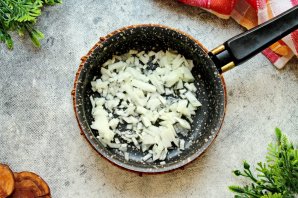 Щи с кислой капустой и мясом - фото шаг 6