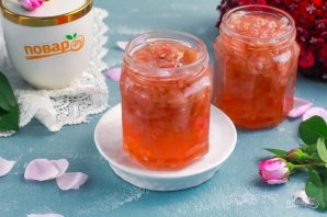 Варенье из розы - фото шаг 7