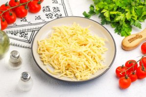 Лаваш с колбасой и сыром - фото шаг 3