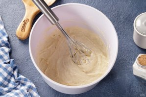 Тесто на сковороде - фото шаг 9