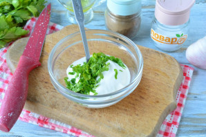 Кабачки в йогурте в духовке - фото шаг 5