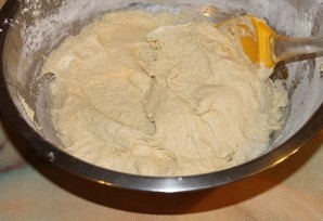 Пирог со смородиной на кефире - фото шаг 5