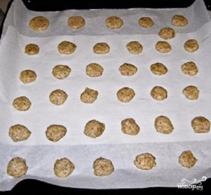 Ореховое печенье с шоколадом - фото шаг 2