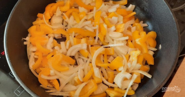 Курица с кетчупом "МахеевЪ" из России - фото шаг 3