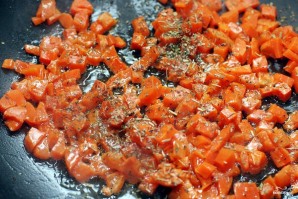 Макароны с морковью и луком - фото шаг 6