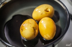 Яйца в соевом соусе - фото шаг 5