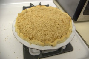 Персиковый пирог со сметанным кремом - фото шаг 9