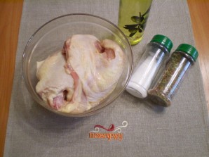 Куриная грудка кусочками на сковороде - фото шаг 1