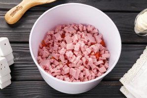 Салат "Шапочка Деда Мороза" - фото шаг 6