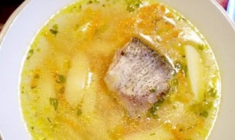 Рыбный суп с пшеном - фото шаг 6
