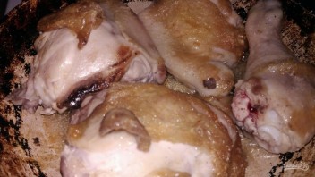 Курица с подливой и овощами - фото шаг 2