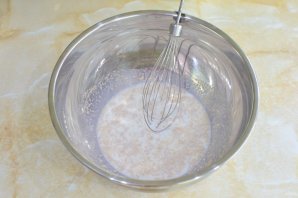 Творожное дрожжевое тесто для булочек - фото шаг 2