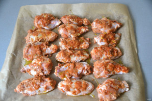 Крылышки "барбекю" в маринаде из томатного соуса - фото шаг 11