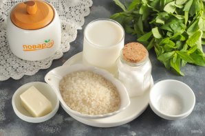 Рисовая каша на молоке в мультиварке Редмонд - фото шаг 1
