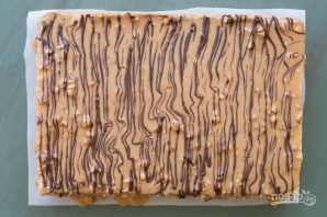 Торт "Сникерс" с арахисом - фото шаг 13