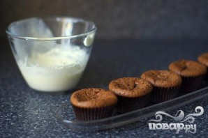 Шоколадные кексы с мятным кремом - фото шаг 6