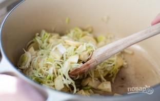 Крем-суп с картофелем и пореем - фото шаг 2