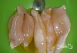 Куриная грудка в медово-розмариновом маринаде - фото шаг 2