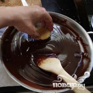 Профитроли с шоколадным соусом - фото шаг 8