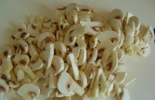 Цветная капуста с грибами в духовке - фото шаг 2