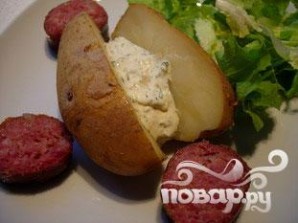 Запеченный картофель с травяным соусом - фото шаг 4