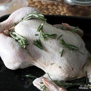 Новогодний цыпленок с финиками - фото шаг 4