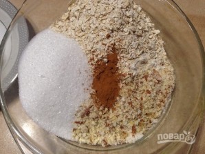 Крамбл со взбитыми сливками и соленой карамелью - фото шаг 1