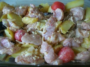 Курица с баклажанами и картошкой - фото шаг 9