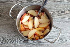 Варенье из яблок с базиликом на зиму - фото шаг 6