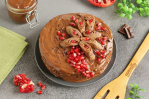 Шоколадный блинный торт с творожным кремом - фото шаг 7