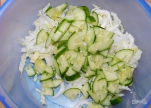 Овощной салат с майонезом "Провансаль" - фото шаг 2