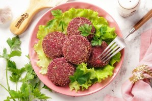 Котлеты свекольные постные - фото шаг 8