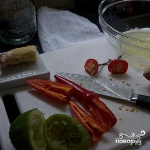 Вьетнамский салат с лапшой и креветками - фото шаг 1