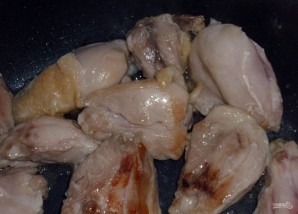 Запеченная курица с картошкой в мультиварке - фото шаг 1