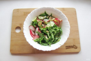 Весенний салат с фасолью - фото шаг 7