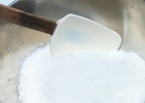 Домашние капкейки на молоке - фото шаг 1