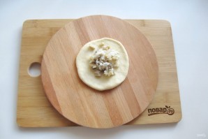 Духовые пирожки с грибами и рисом - фото шаг 14