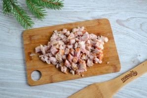 Салат с копченым мясом и грибами - фото шаг 4